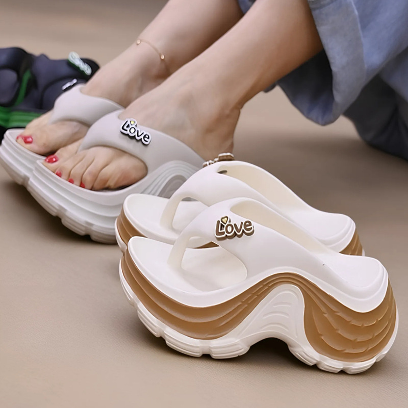 新しいY2Kチャンキープラットフォームフリップフロップ、女性 - Women'S Shoes Y2K のレビューと価格