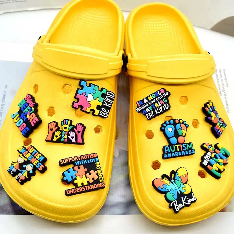 16-100 個 Be Kind 自閉症靴バックルサンダル  - Women Shoes Kinds のレビューと価格
