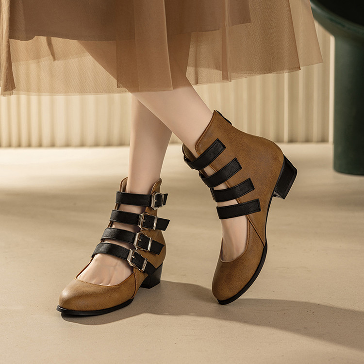 ゴシック風メリージェーンレディースアンクルブーツ、バックルス - Women Shoes Boots のレビューと価格