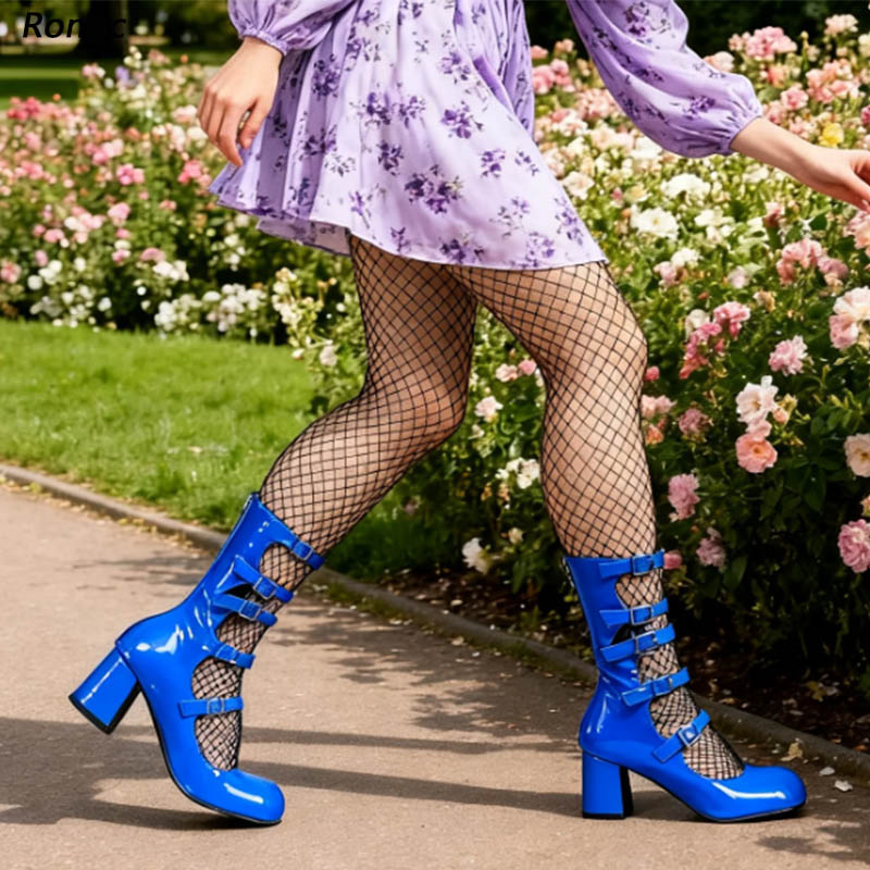 ブルーパテントレザーゴシックブーツ - バックルストラップ付 - Women'S Shoes Navy Blue のレビューと価格