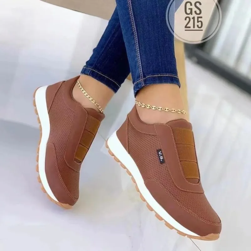 女性用カジュアルスリッポンスニーカー通気性のある穴あきウォー - Women'S Shoes Navy Blue のレビューと価格