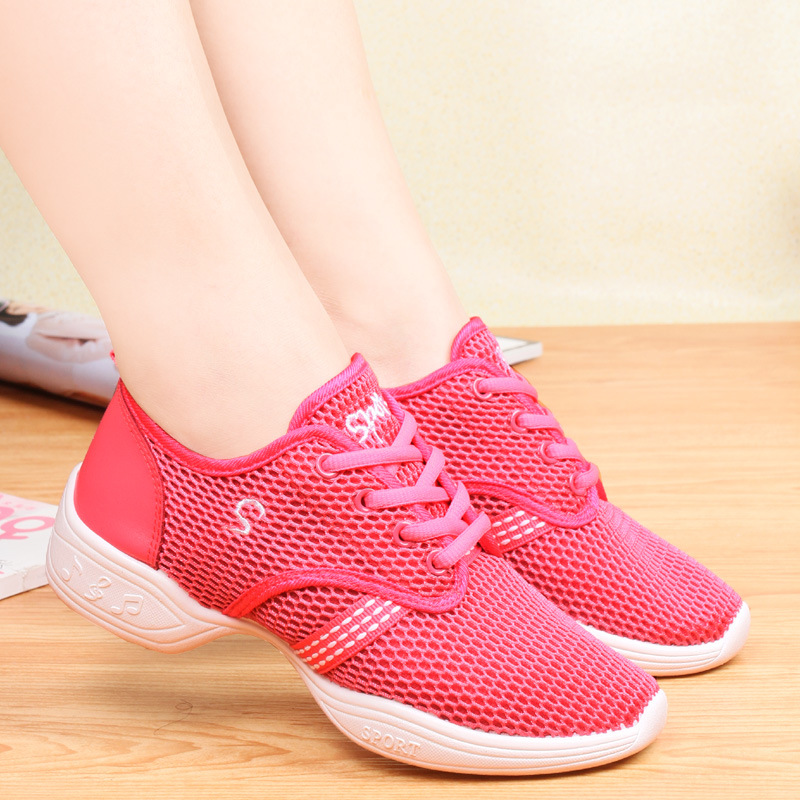 女性通気性メッシュレースアップロートップダンスシューズソフト - Women'S Zumba Shoes のレビューと価格