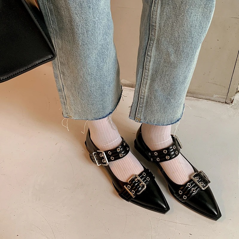 女性の靴デザイナーの高級ローヒールパンプスバックルファッショ - Platform Mule Heel のレビューと価格