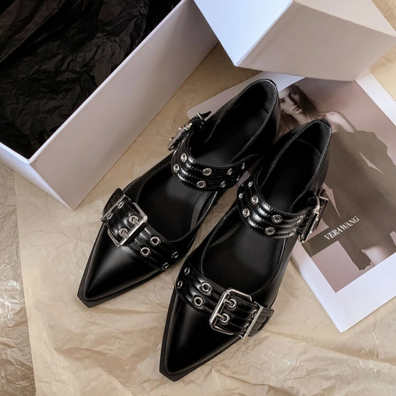 女性の靴デザイナーの高級ローヒールパンプスバックルファッショ - Platform Mule Heel のレビューと価格